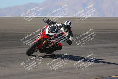 media/Nov-06-2023-Moto Forza (Mon) [[ce023d0744]]/3-Intermediate Group/Session 2 (Bowl)/